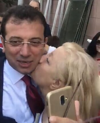 34b175c34fb2cc05ce6723aaa84a5741.jpg