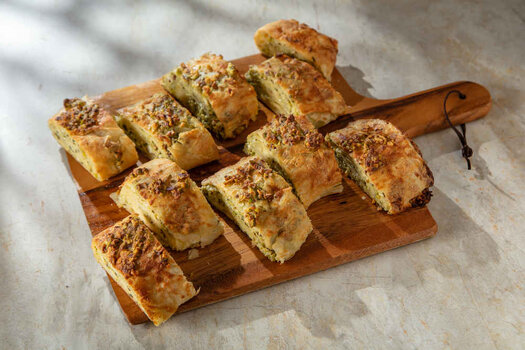 girit-ezmeli-borek-t.jpg