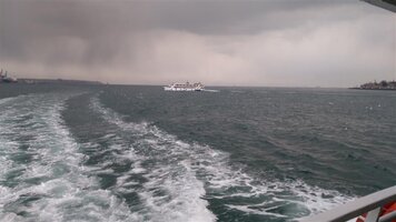 ErsGuqfXUAE2Kpb (Small).jpg