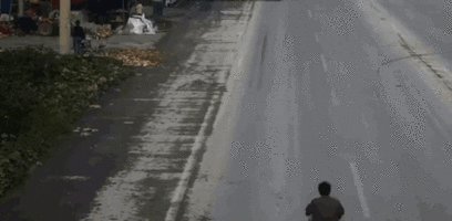 Explain-this-accident-131.gif Explain-this-accident-131.gif