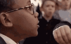 ezgif.com-gif-maker (1).gif