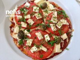 cok-lezzetli-ve-doyurucu-fit-yulaf-tabanli-pizza-tavada-9.jpg