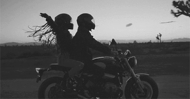 tumblr_fe63dce2a176dd10505a61f582f0d398_d6d3b6f1_400.gif
