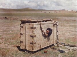 İnsanlıgın-Bittigi-Yerde-Acının-Karanlıgı-Baslar-6.jpg