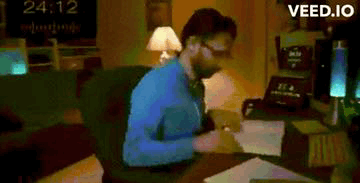 E7C37C22-FDA2-419C-90F4-C5916B4163C8.gif