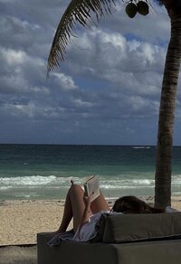 42d91b62789e6bf42cbc11cbddd53a82.jpg
